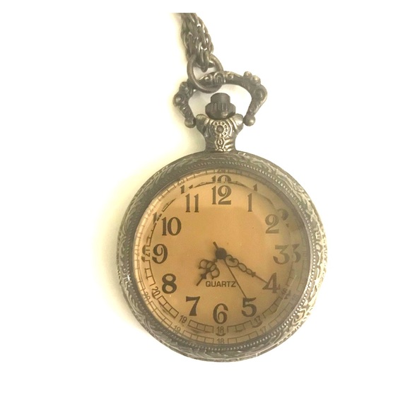 Jewelry - Vintage Pocket-Watch Necklace